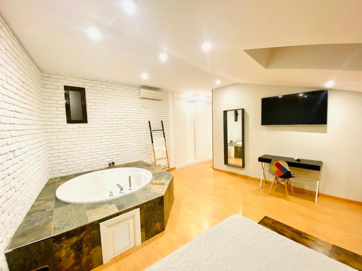 Suite Sorpresa Vut La Taberna อาเรนัส เด ซานเปโดร ภายนอก รูปภาพ